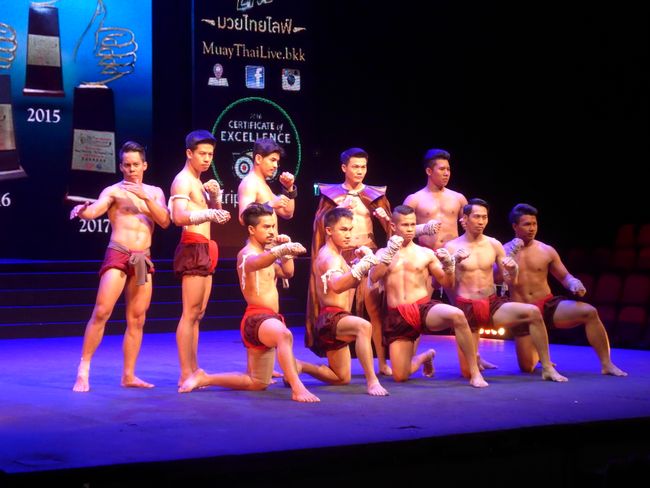 National Museum, Cruise, and Muay Thai (Thailand Part 3)