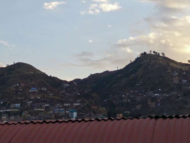 Cuzco bei Tag und Nacht