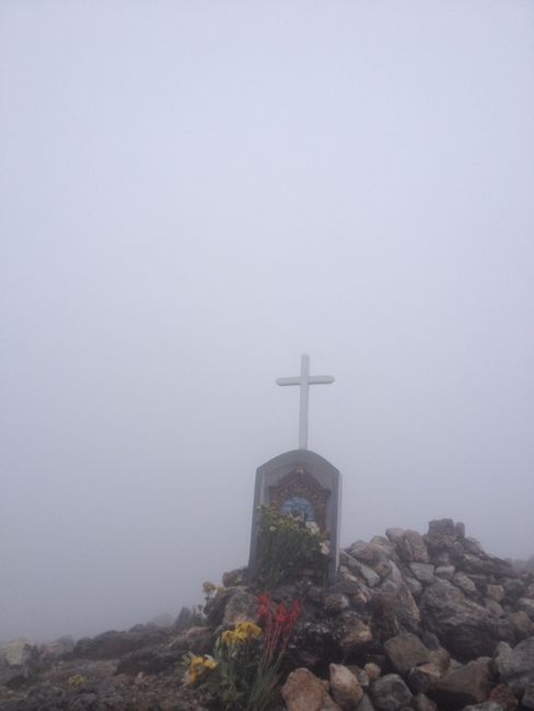 Letztes Kreuz, "Gipfelkreuz": 4220m.