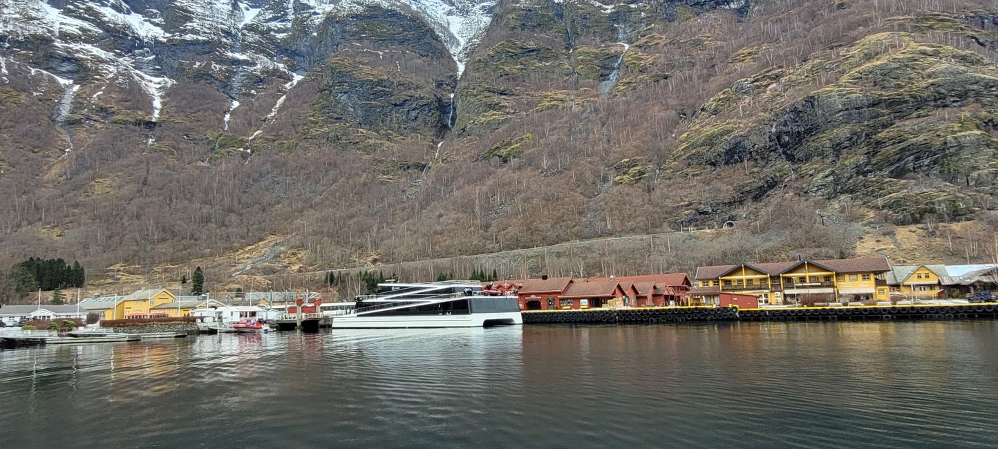 1-14 de febrero de 2023 Hurtigruten 
Costa 13/14 de febrero