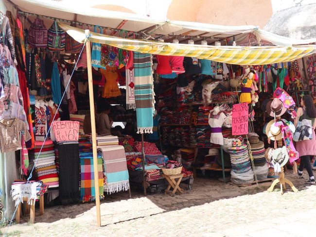 San Cristobal - a colorful place that is fun to visit :) (Day 158 of the world trip)