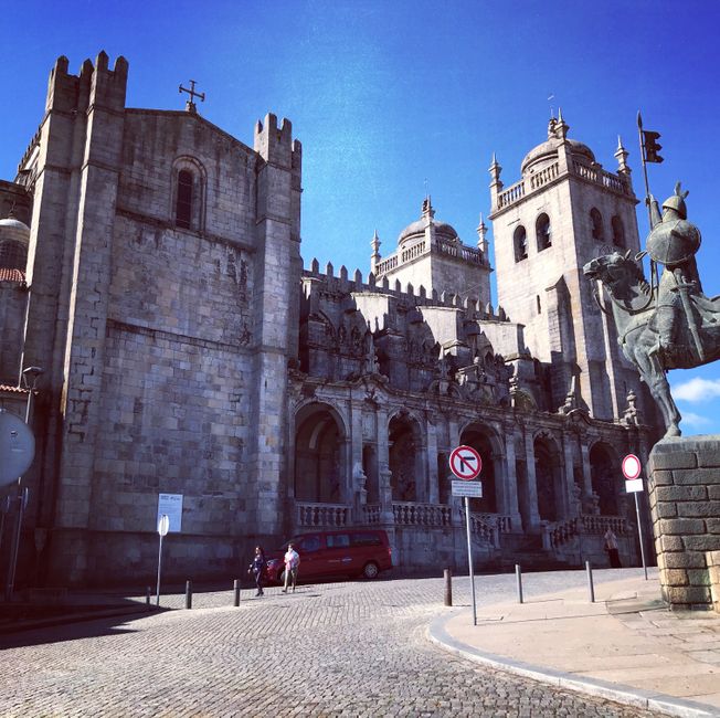 1. Etiqueta. De Oporto a Angeiras