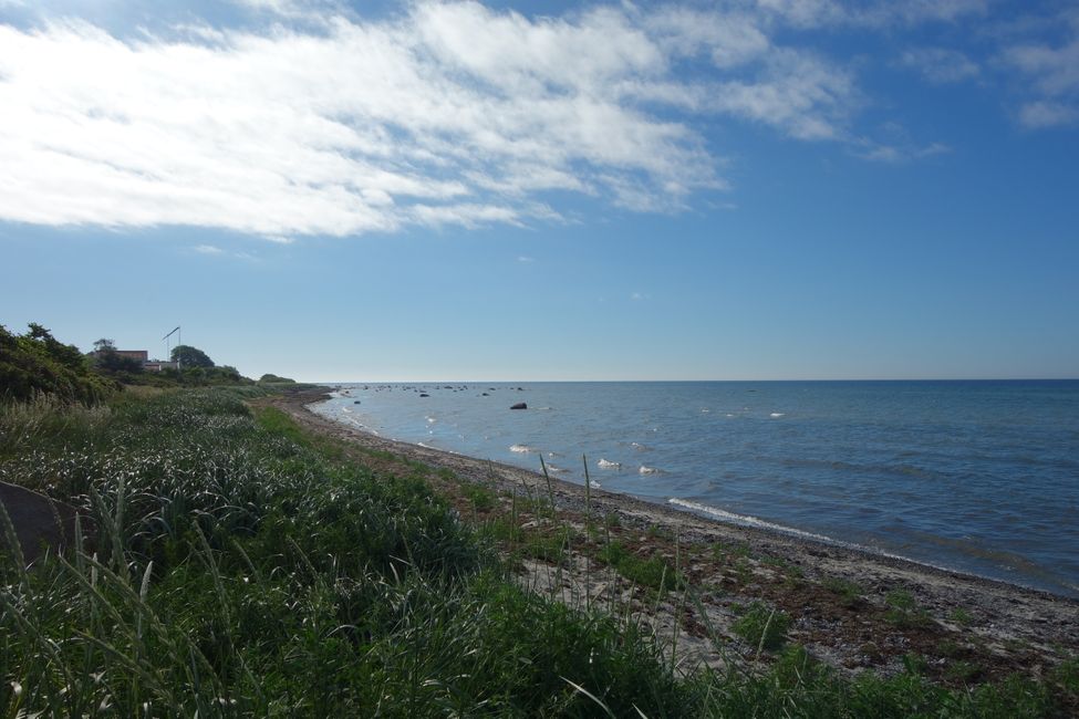 Die schwedische Ostsee zeigt sich freundlich trotz kühlem Wind 