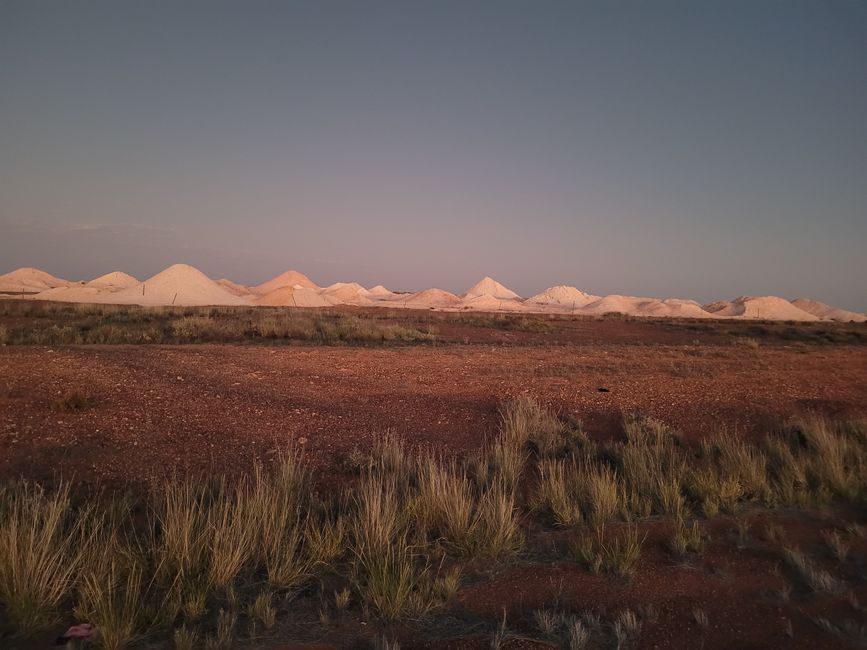 Dust piles around opal mines
