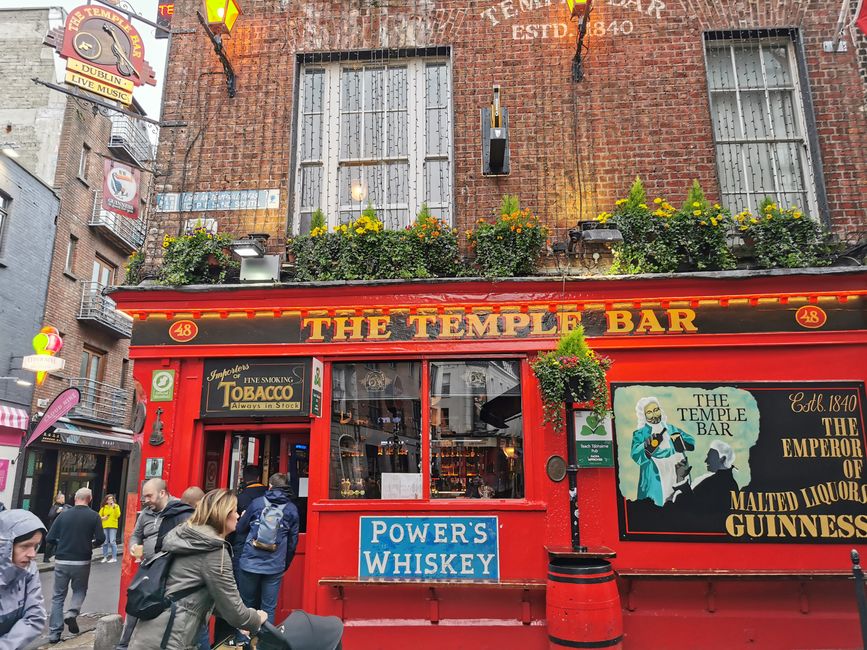 The 'Temple Bar' pub in Temple Bar