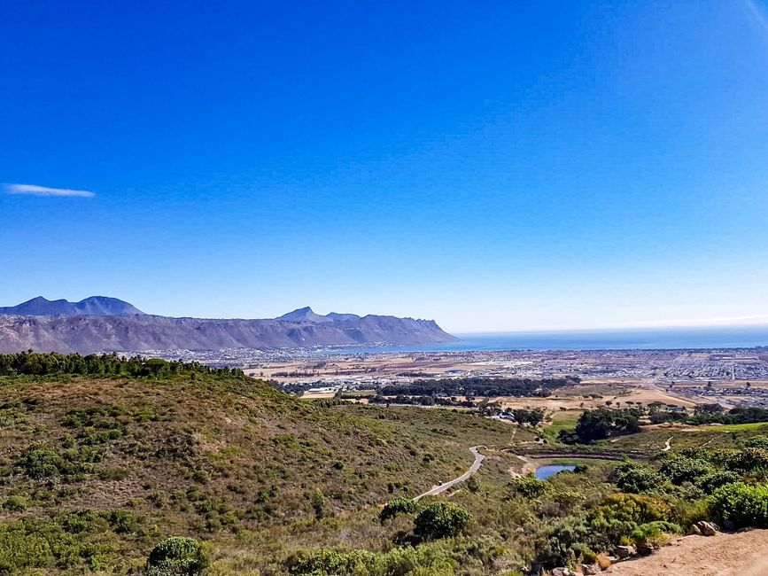 Outlook on Somerset West