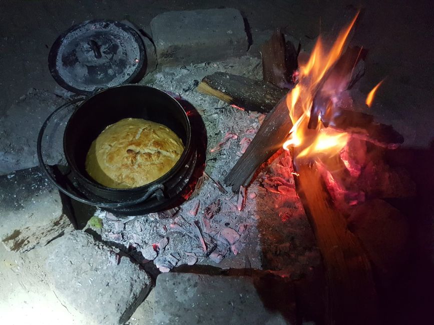 Potbrood auf dem Feuer - endlich mal kein Toast!