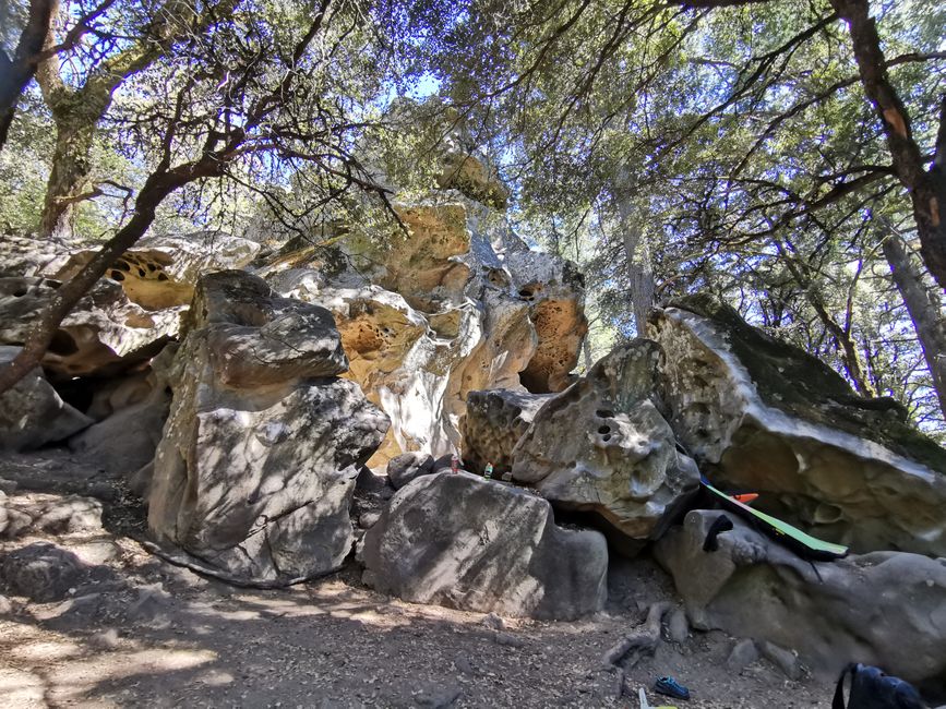 But it's much nicer outside: Bouldering in Castle Rock