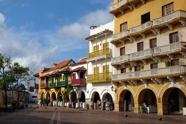 Die Altstadt Cartagenas besticht durch seine zahlreichen und gut erhaltenen Kolonialhäuser.