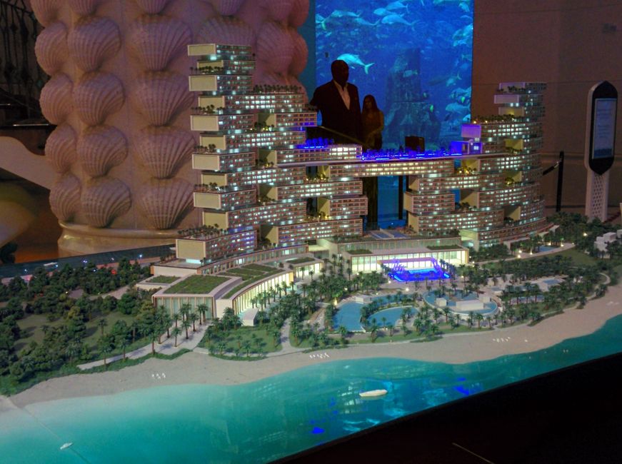 Atlantis the Royal Construction Project
