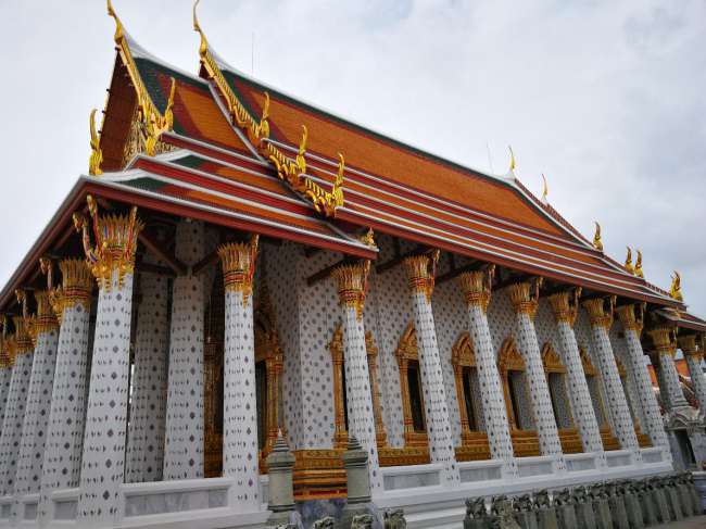 Wat Arun Temple complex