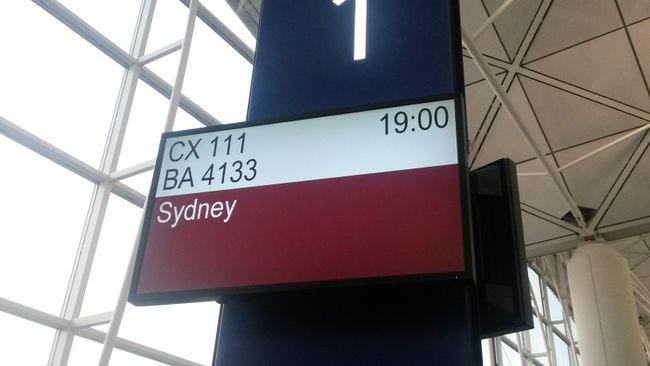 Zwischenstopp im Hotel am Airport Hongkong und weiter nach Sydney