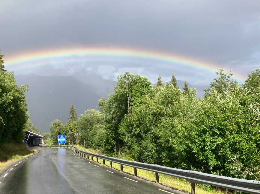 Regenbogen statt Rjukanfoss