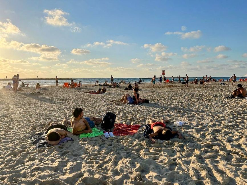 Ankunft und Jerusalem Beach