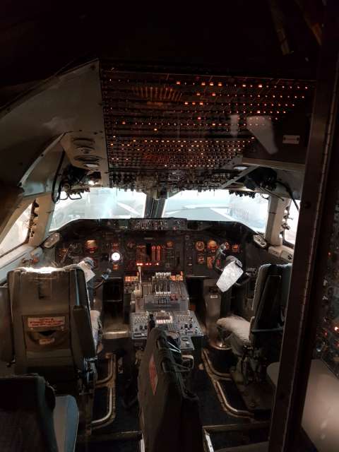 Cockpit Boeing B747