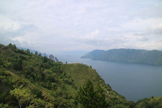 Sumatra von Medan über Berastagi nach Tuk Tuk - Toba Lake