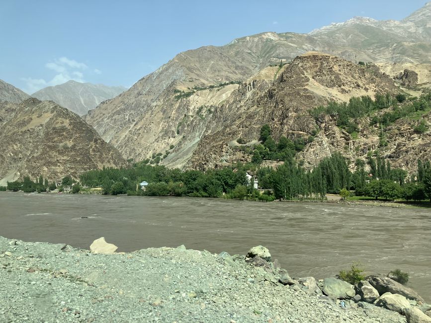 Tajikistan: Trip to Pamir - halfway / first part