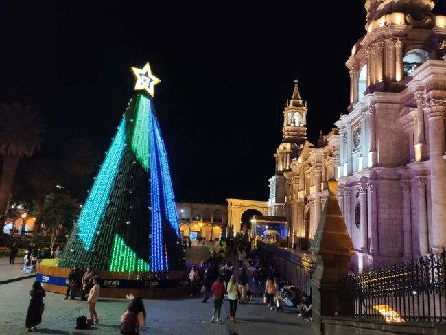 Christmas Feeling at Hauptplatz in Arequipa
