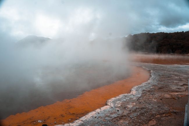 The world-renowned 'Champagne Pool'