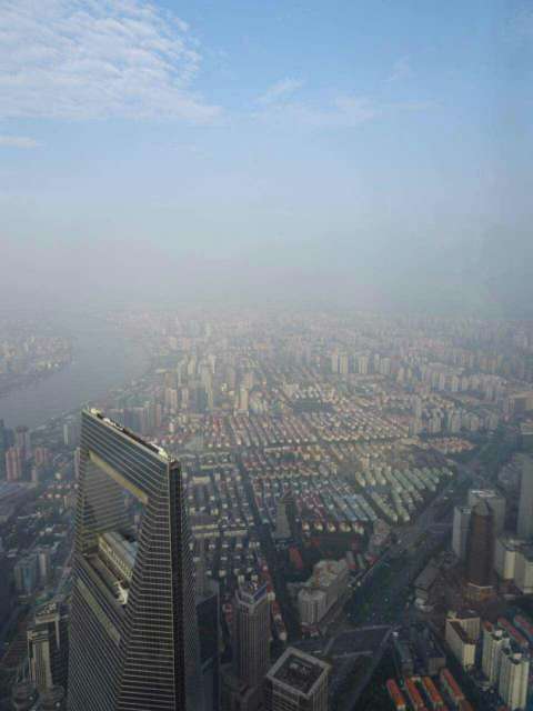 Shanghai - no smog but fog