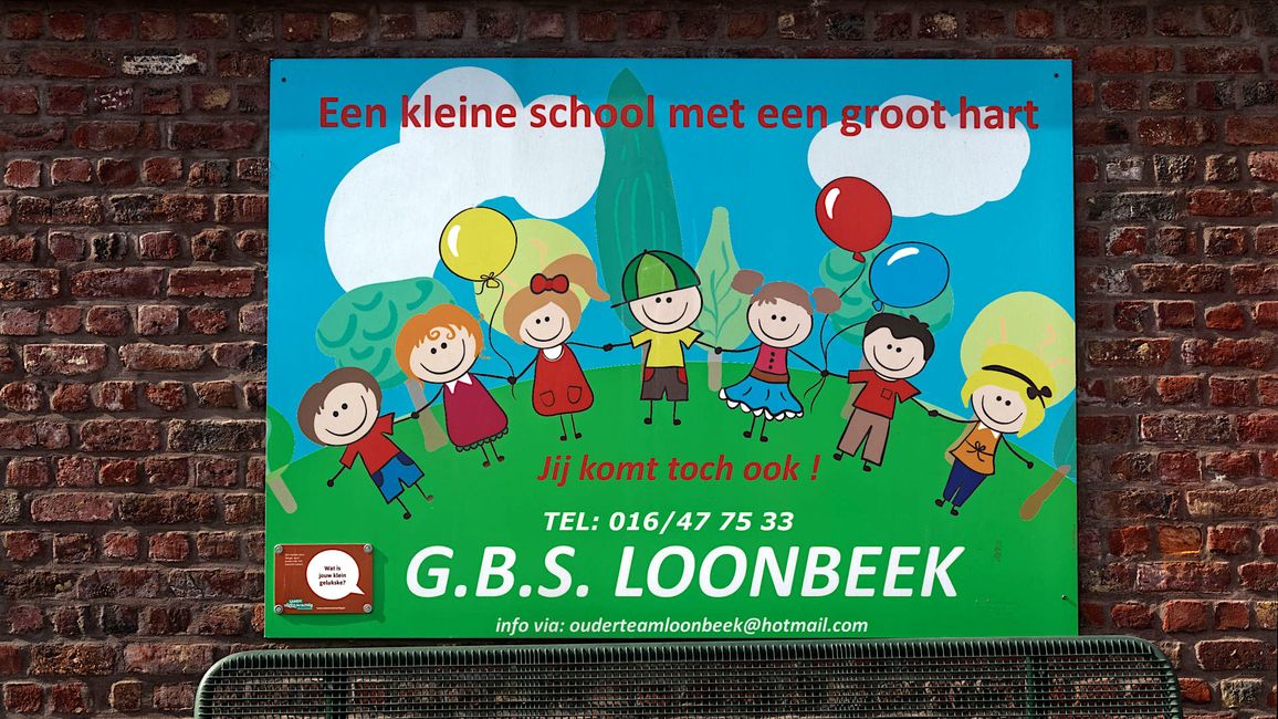 Erste Station in Belgien: Loonbeek