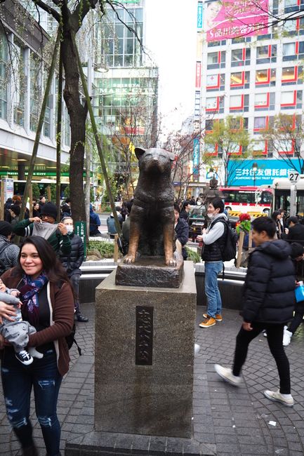 Hachiko Statue beim Shibuya Bahnhof. Wer hat noch den Film gesehen und musste heulen? 🥺
