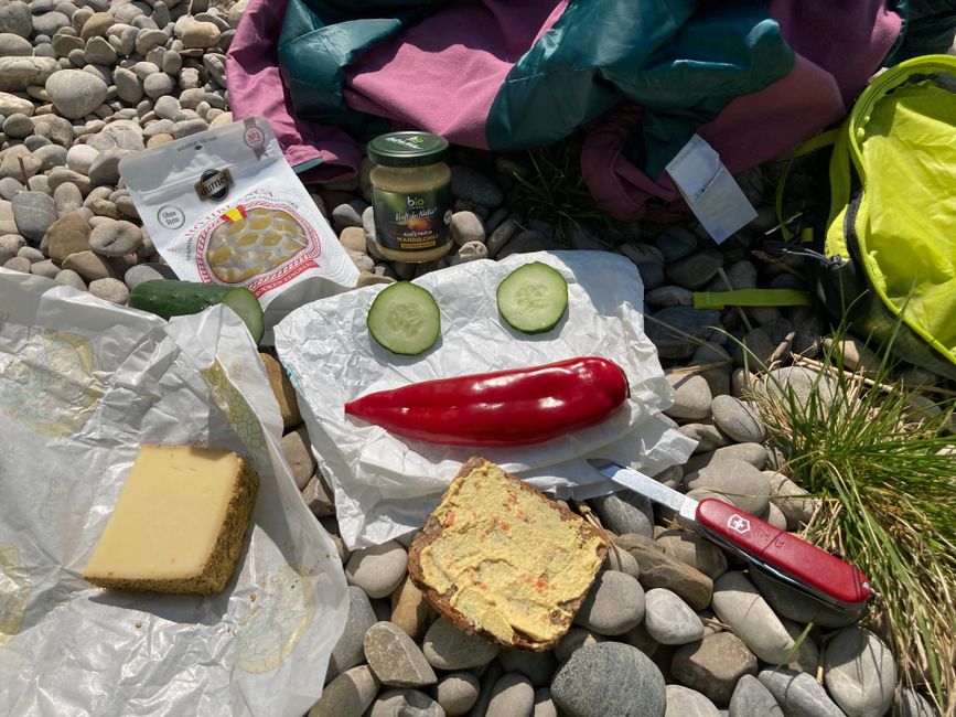 Snack on the Lech River