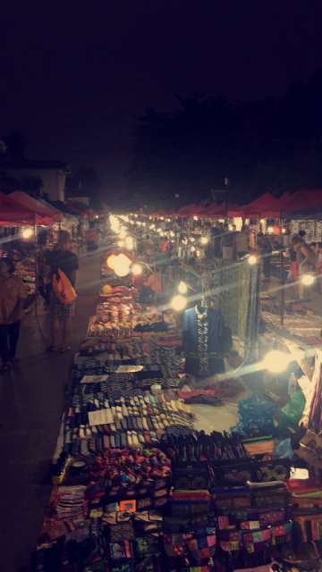 Nightmarket in luang prabang 