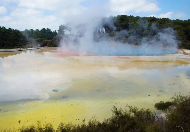 Sulfur smell and gravel rash! - Rotorua