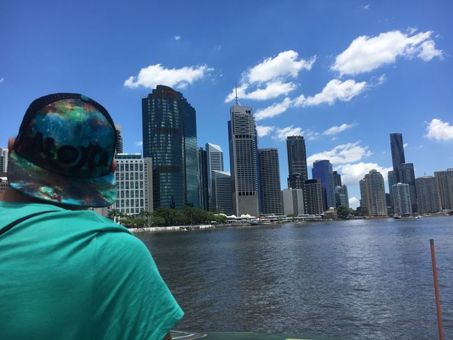 Skyline von Brisbane .. flussseitig