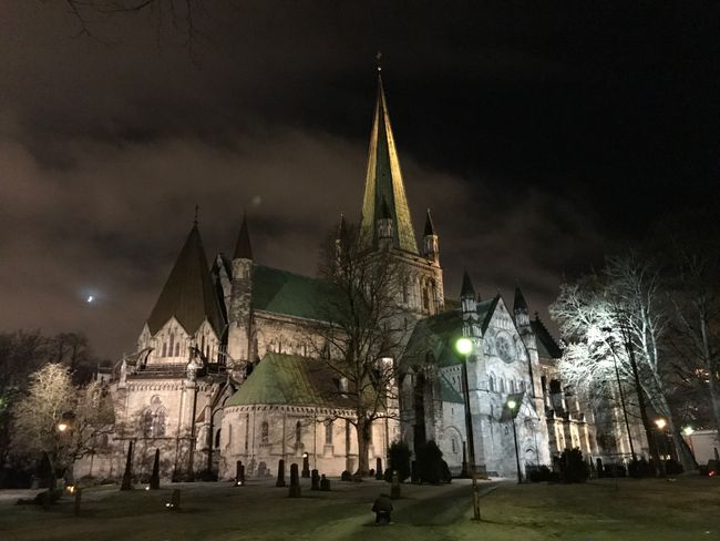 Chapter 9: Christmas Eve in Trondheim