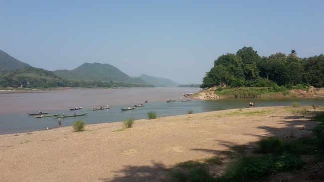 River shore Luang Prabang