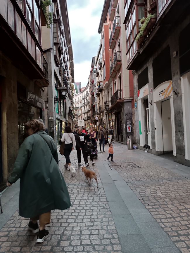 Alternative Bilbao with Corinna / Spain