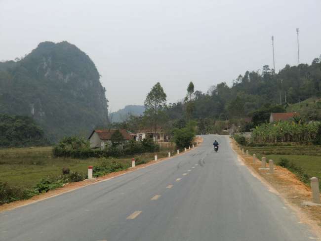Motorcycle Diaries - on 2 wheels through the north of Vietnam