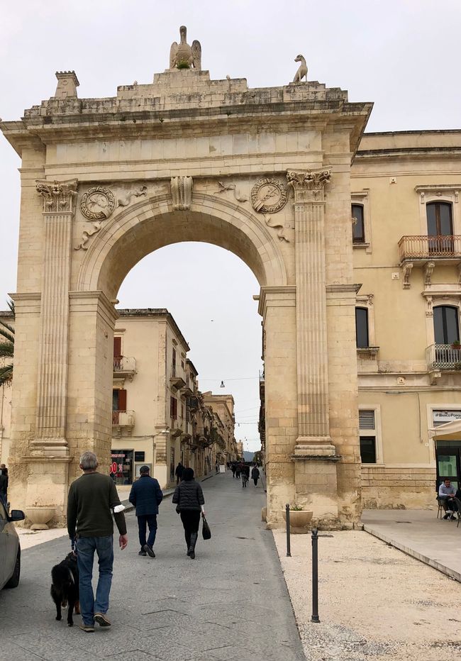 The city gate of Noto