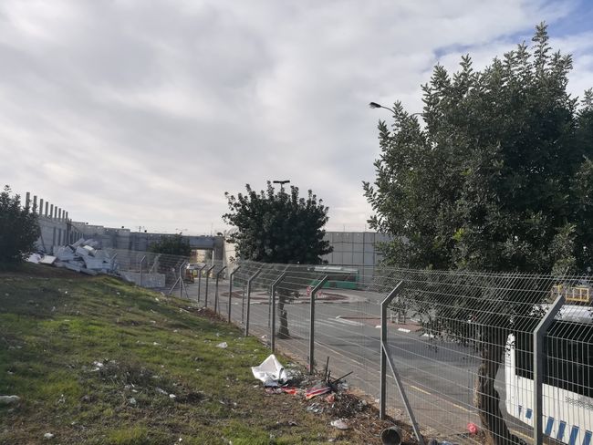 Border fence to Bethlehem