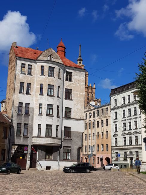 Cinnamon Sally Backpacker in Riga