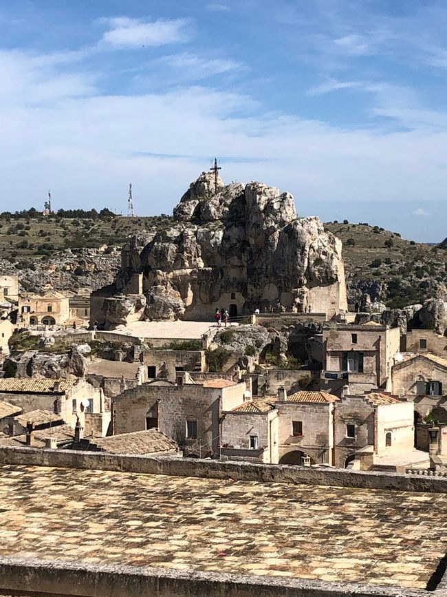 In the hinterland of Apulia, following the footsteps of Frederick II of Swabia