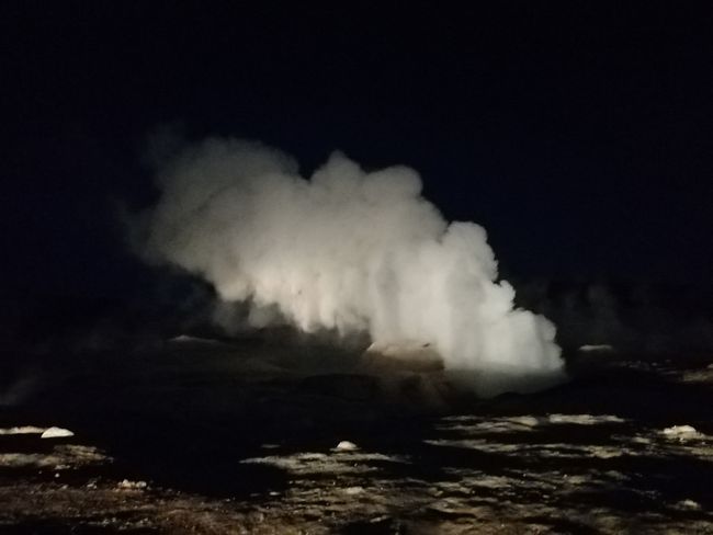 Geysir in der Vulkanregion Altiplano-Puna