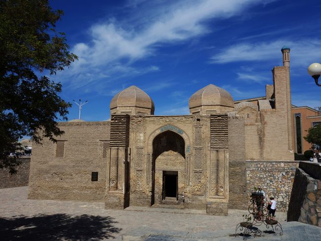 Buyan-Kuli-Khan Mausoleum