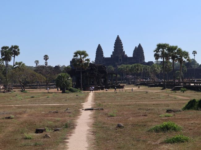 Mit der „Familie“ nach Angkor Wat^^ (Tag 120 der Weltreise)