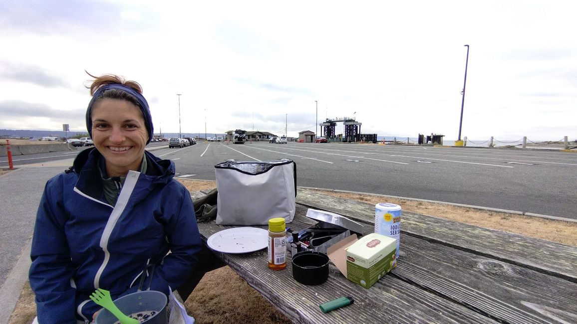 Breakfast at the ferry terminal