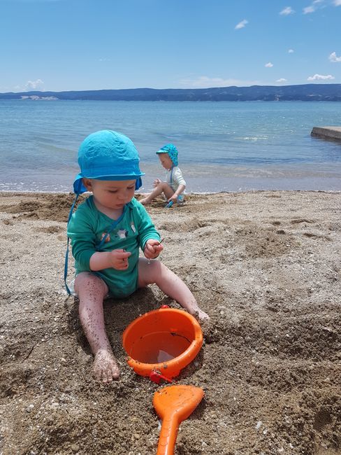 Day 14: Playing in the sand