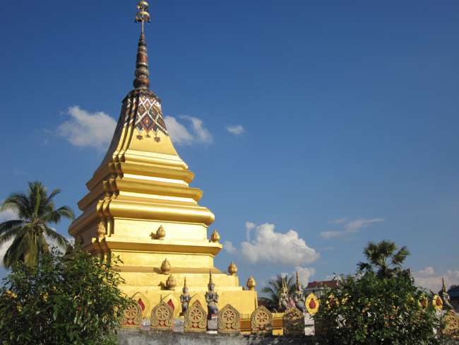 Wat Chome Haou Manirain