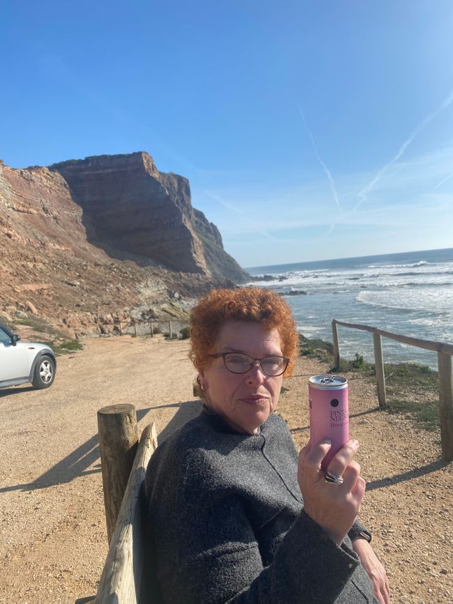 🧘🏾♀️ 🏝 🌊 ☀️