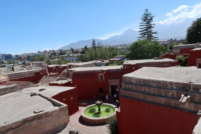 Arequipa - weiße Stadt umgeben von Vulkanen
