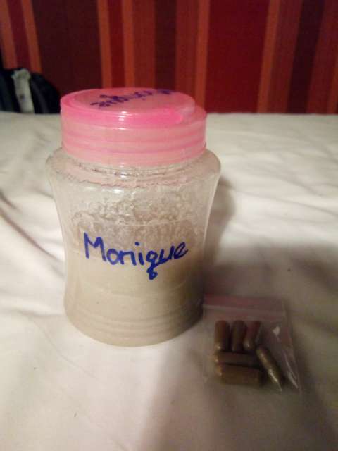 7 a.m. shake - yuck + herbal capsules for later