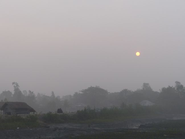 Sonnenaufgang über dem Eco Village