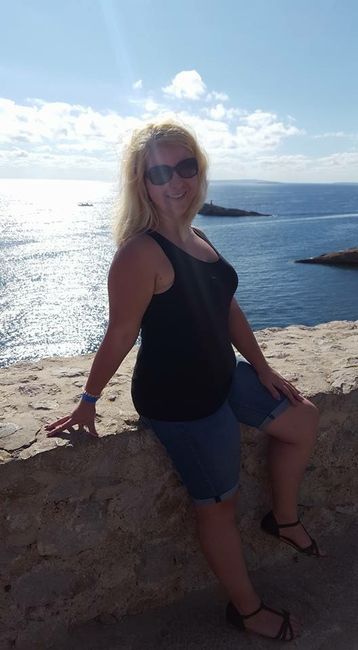 Genauso wenig wie Schwarz bei 30Grad auf Ibiza