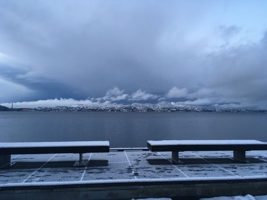 Tag7, Blick auf die Insel Askøy